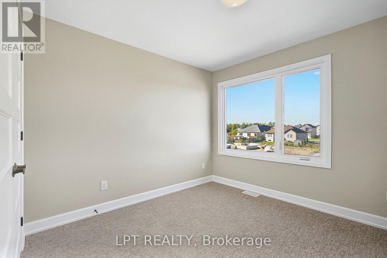 72 Chateauguay Street Property Photo 26