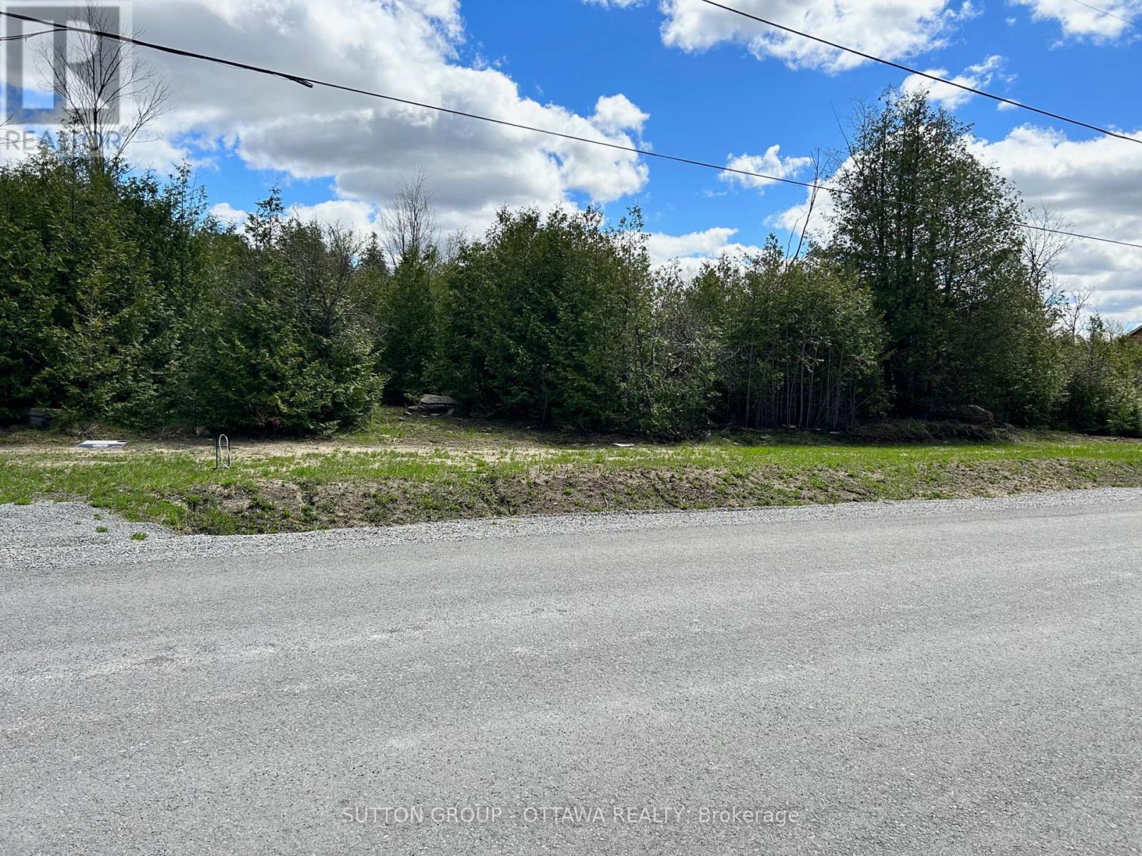 6256 Nick Adams Road E Property Photo 2