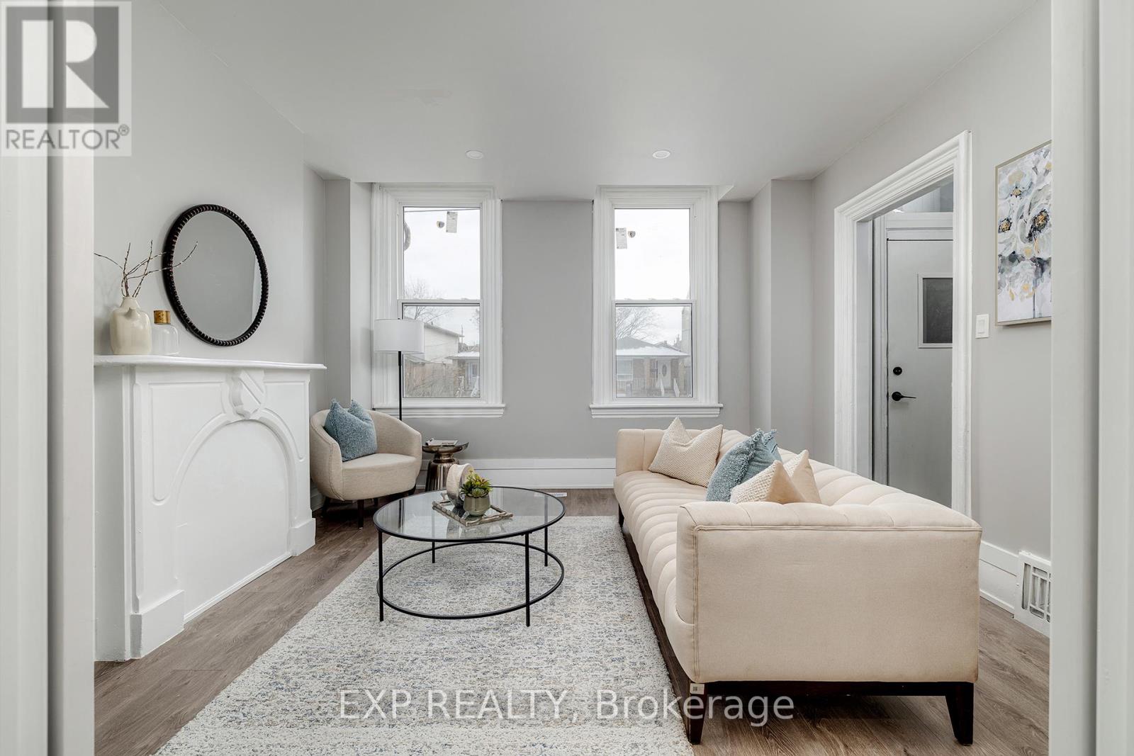 125 Cathcart Street Property Photo 2