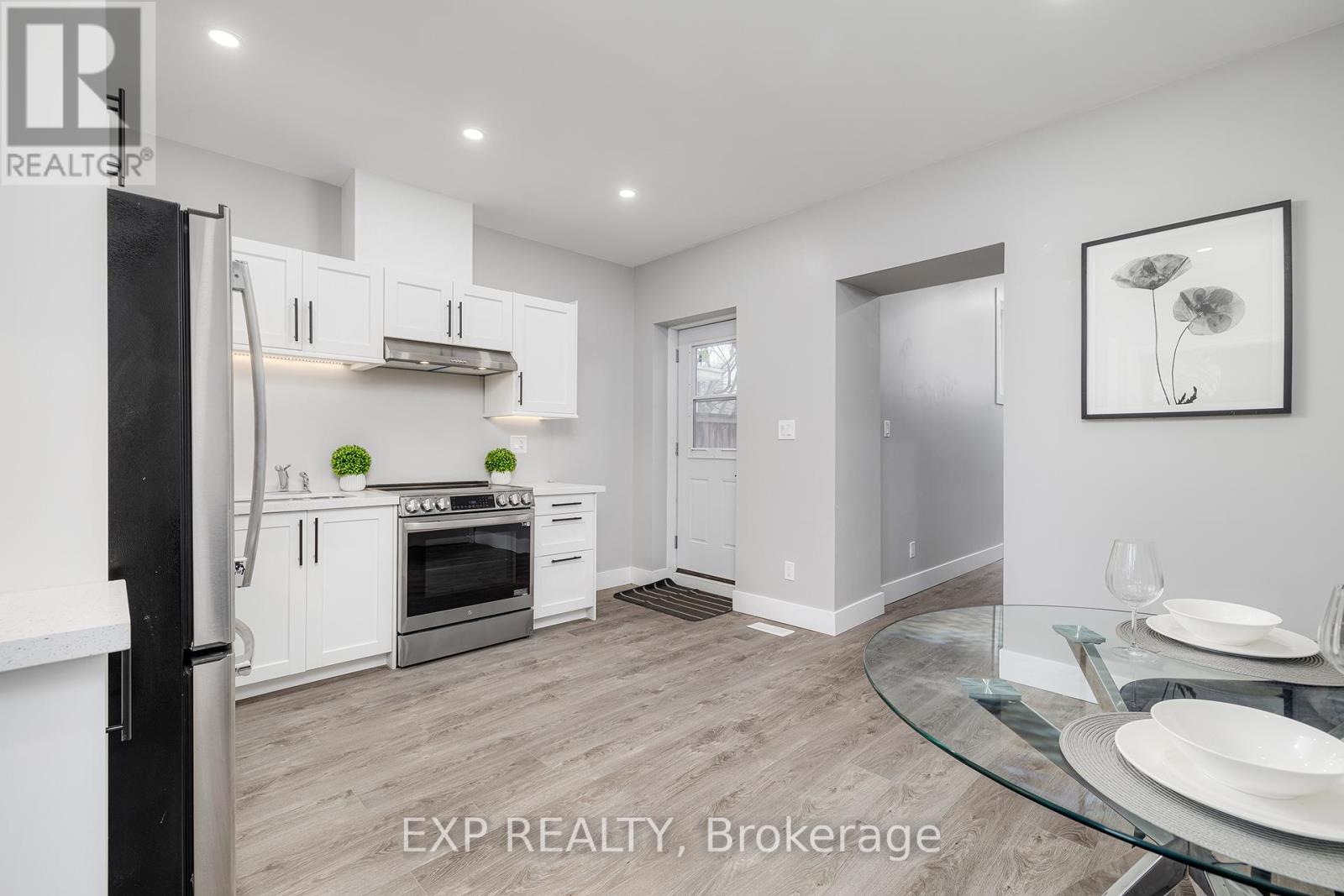 125 Cathcart Street Property Photo 6