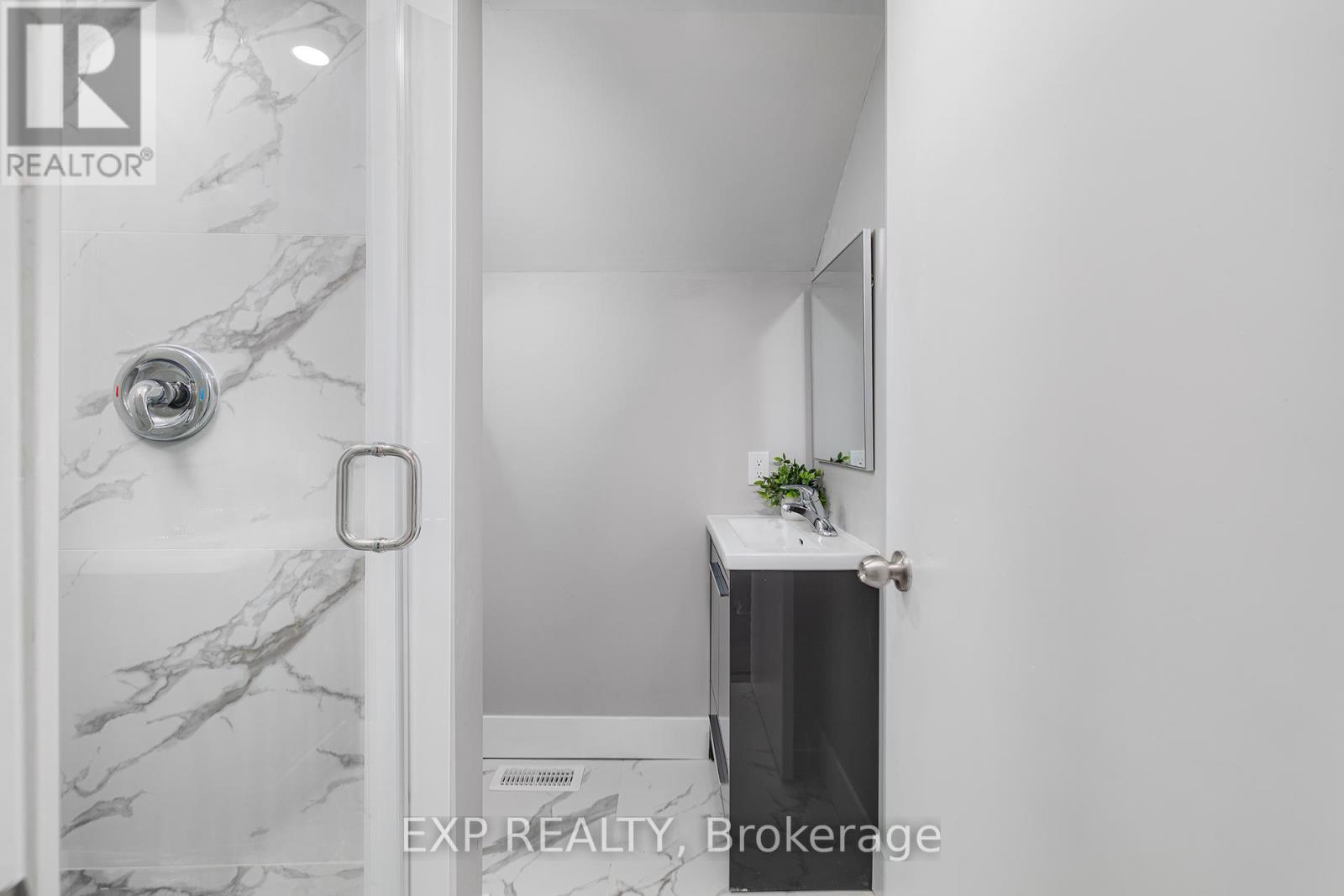 125 Cathcart Street Property Photo 21