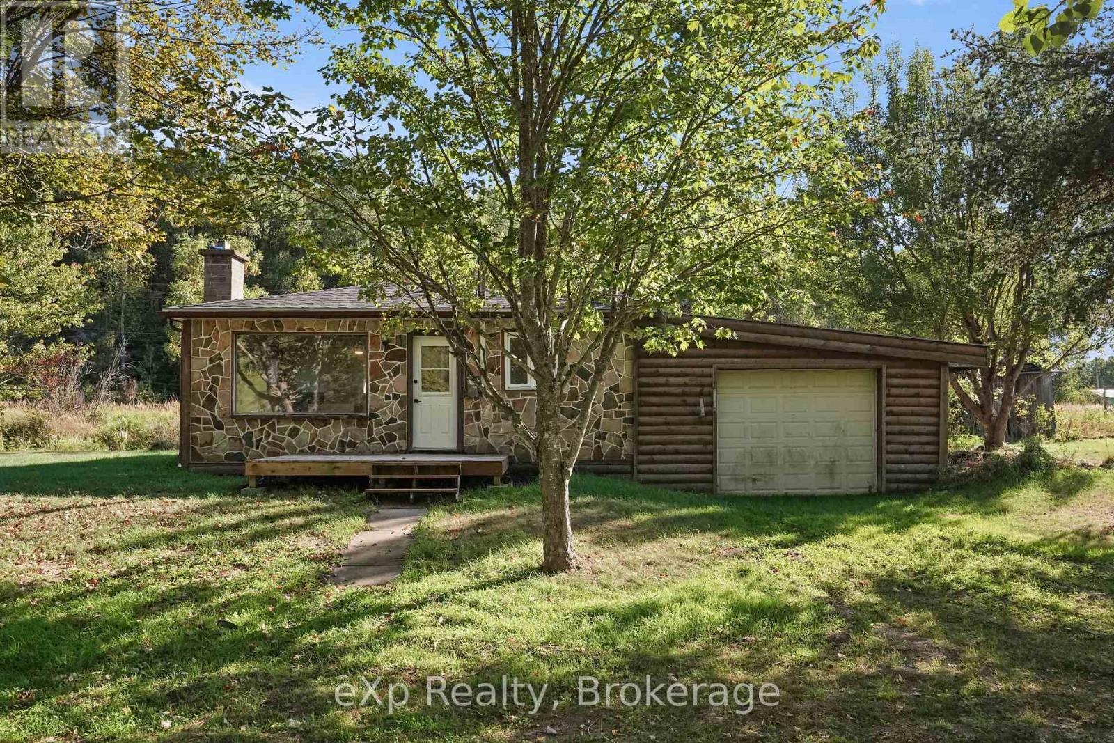 5700 17 Highway Property Photo 1