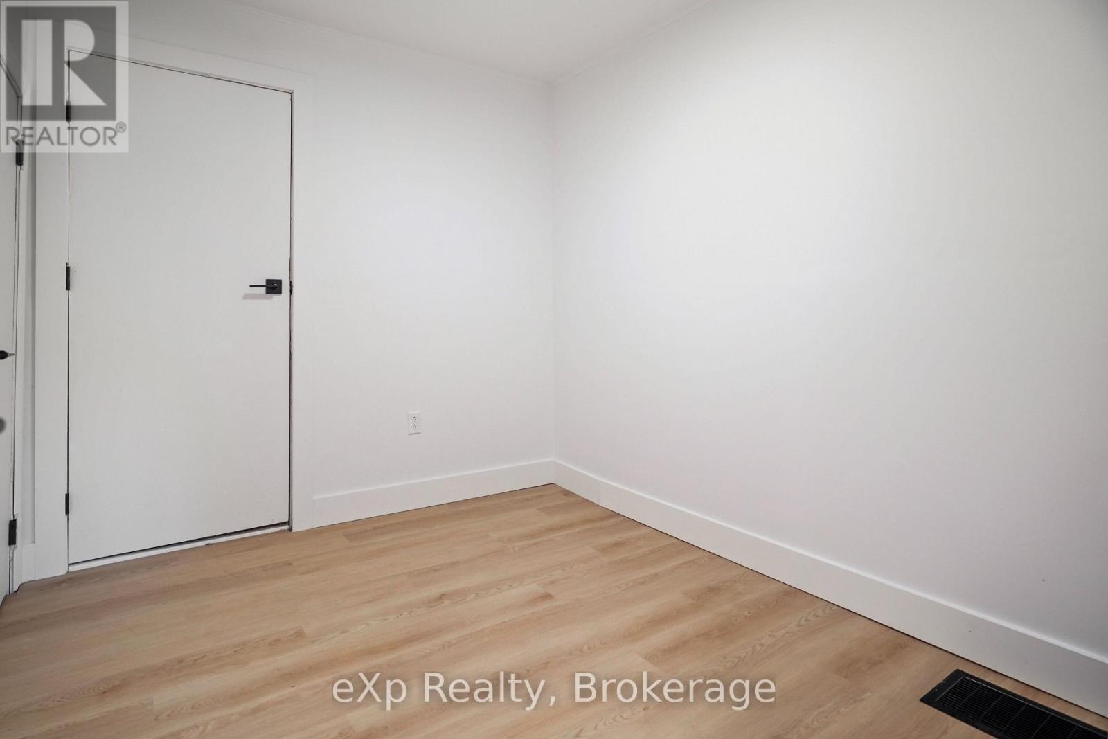 5700 17 Highway Property Photo 23
