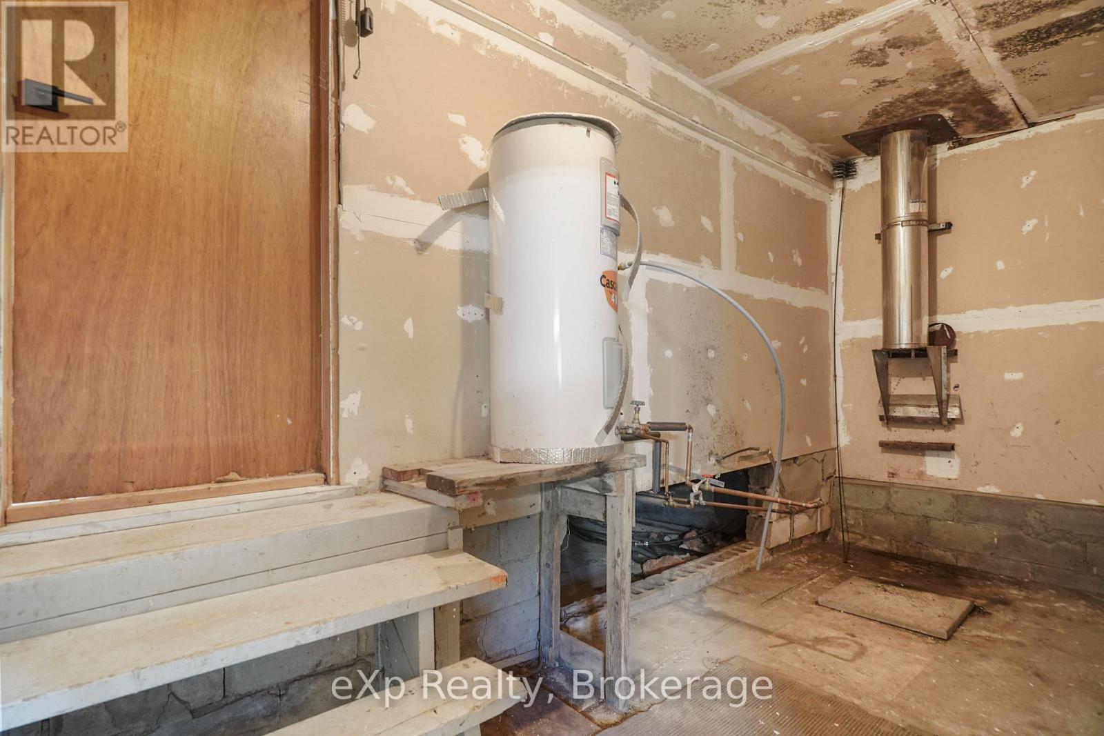 5700 17 Highway Property Photo 33