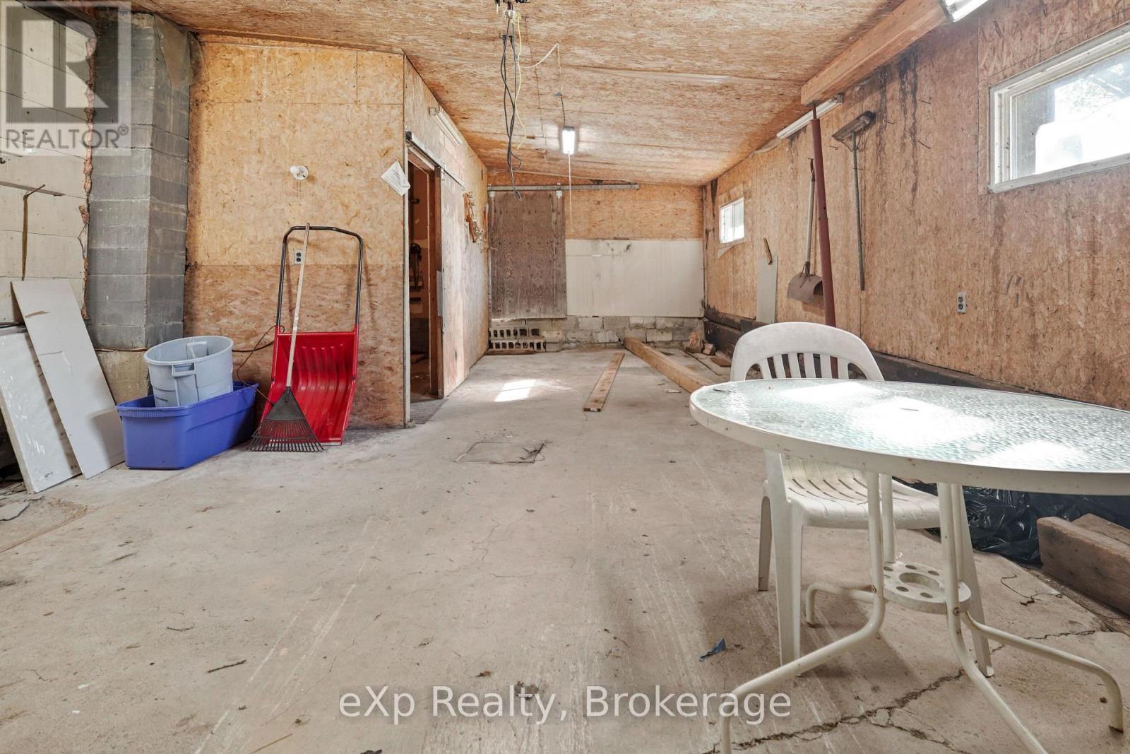 5700 17 Highway Property Photo 34