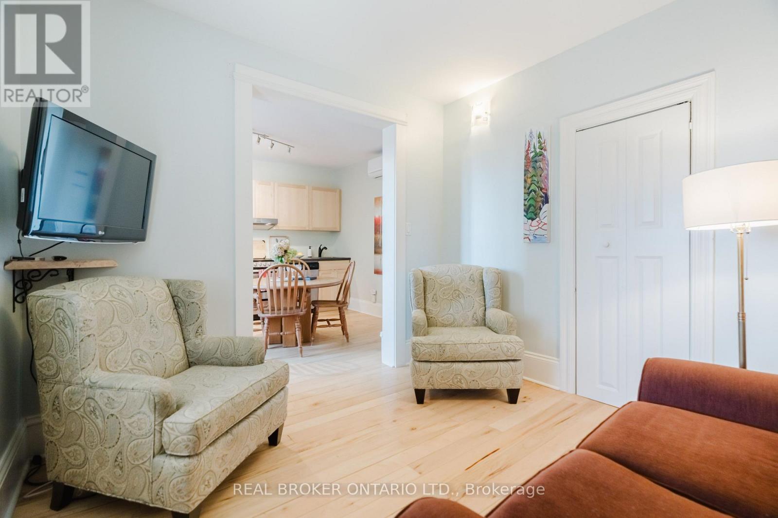 33 Argyle Avenue Property Photo 19