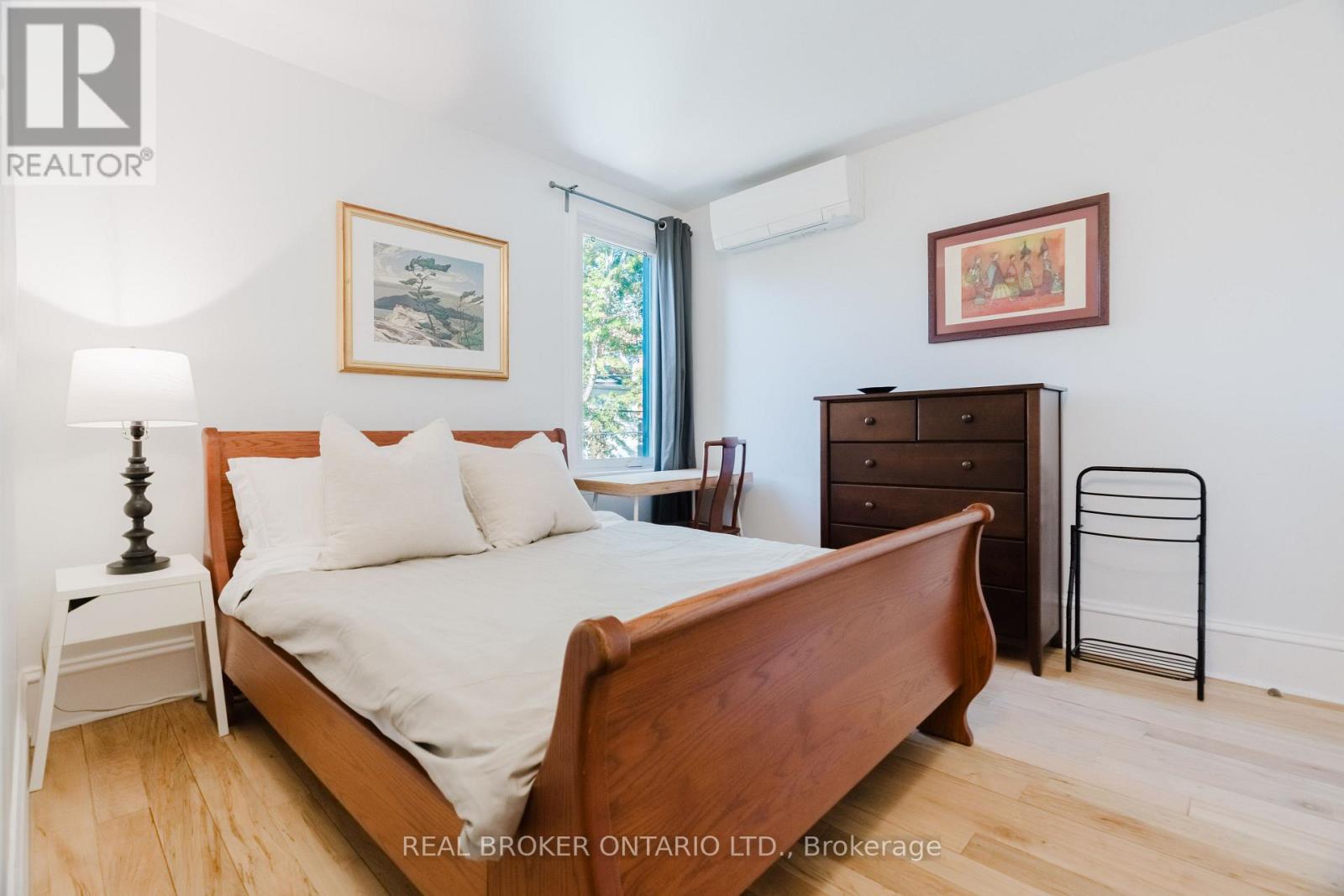 33 Argyle Avenue Property Photo 21