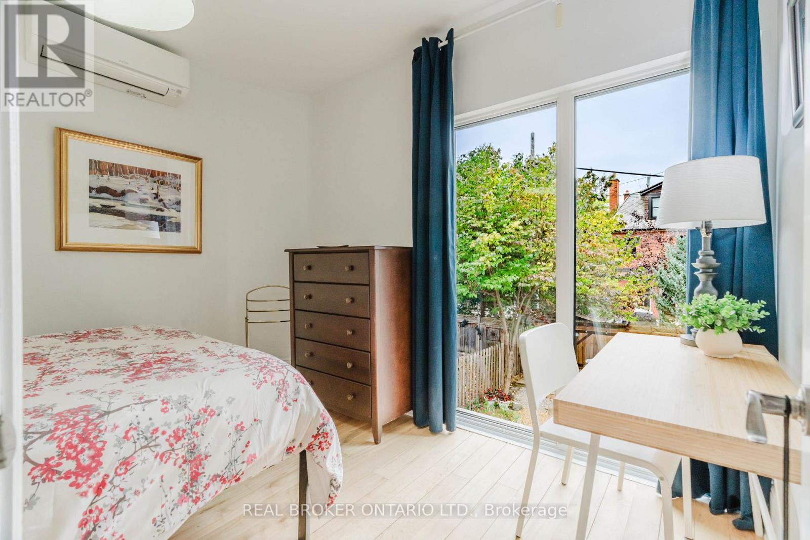 33 Argyle Avenue Property Photo 23