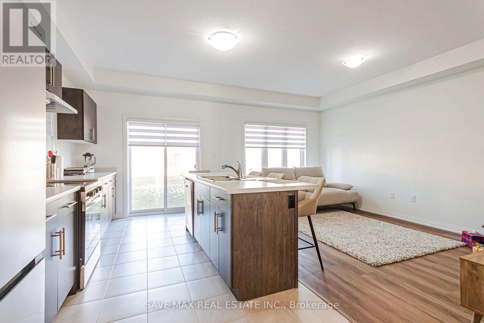 89 Acacia Road Property Photo 5