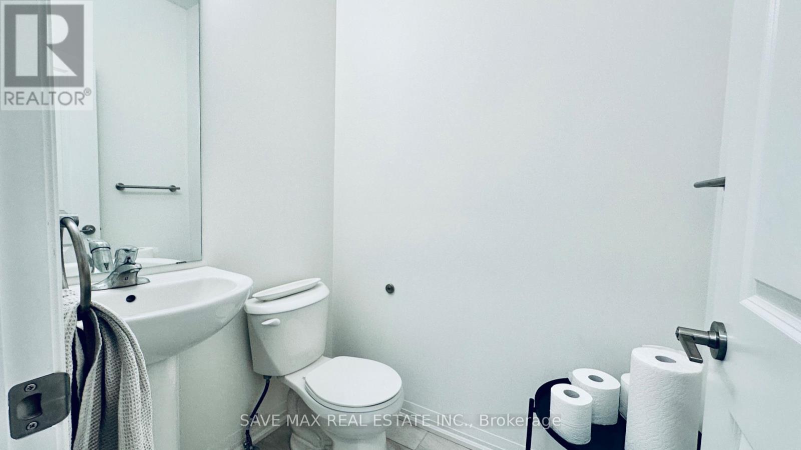 89 Acacia Road Property Photo 10