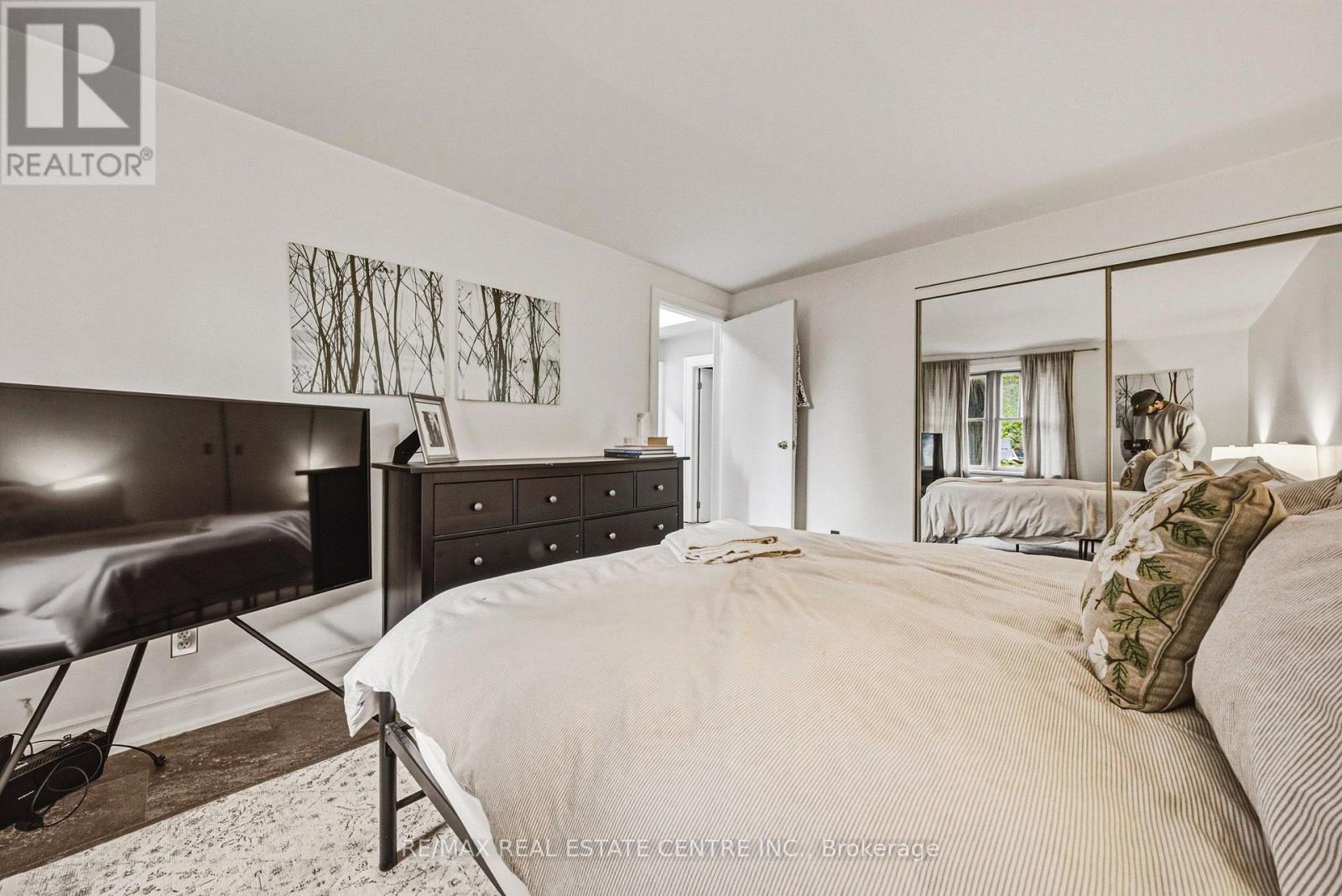 75 Pollock Avenue Property Photo 16