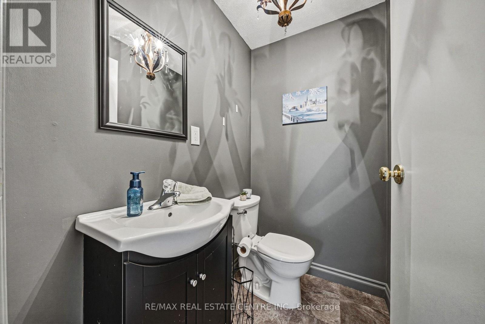 75 Pollock Avenue Property Photo 18