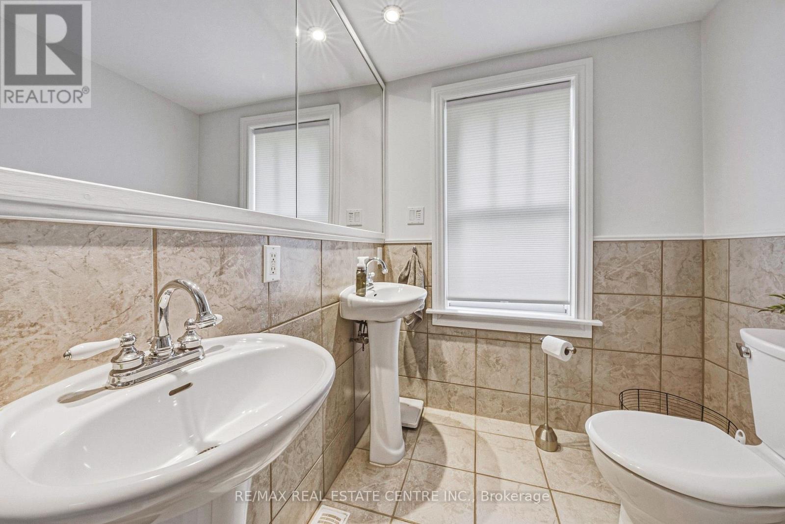 75 Pollock Avenue Property Photo 19