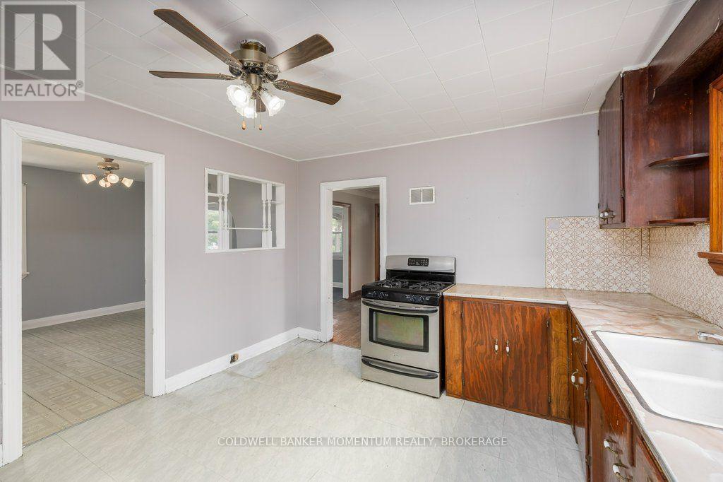 18 Pietz Avenue Property Photo 12