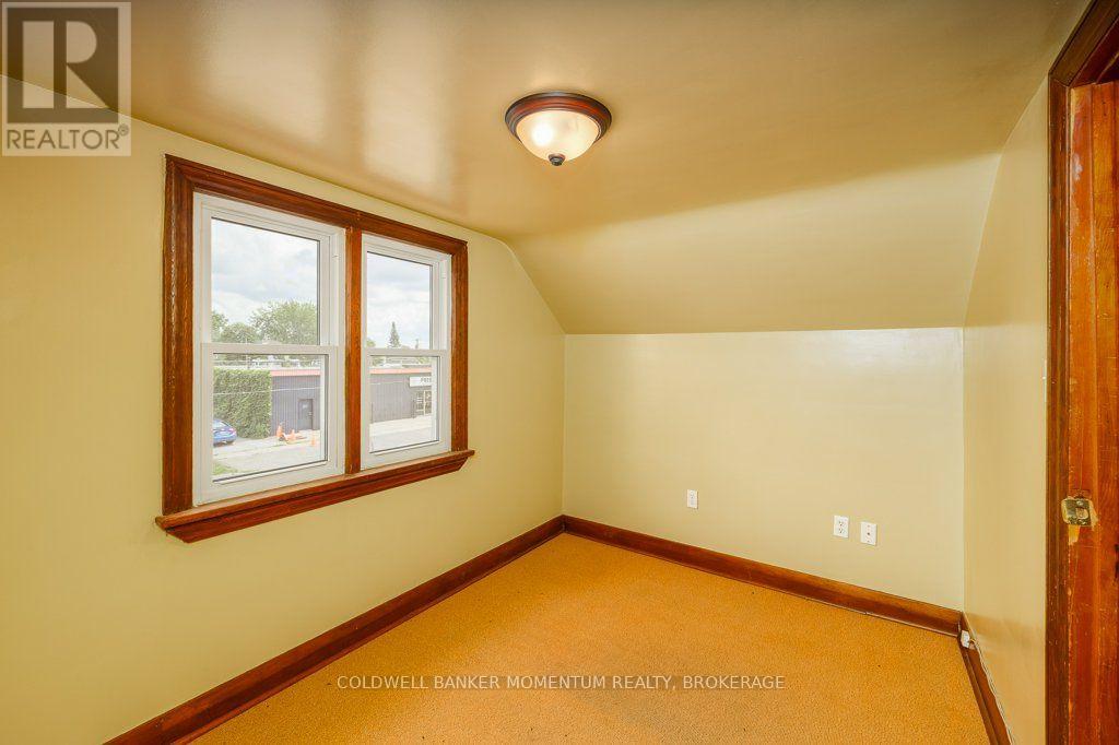 18 Pietz Avenue Property Photo 15