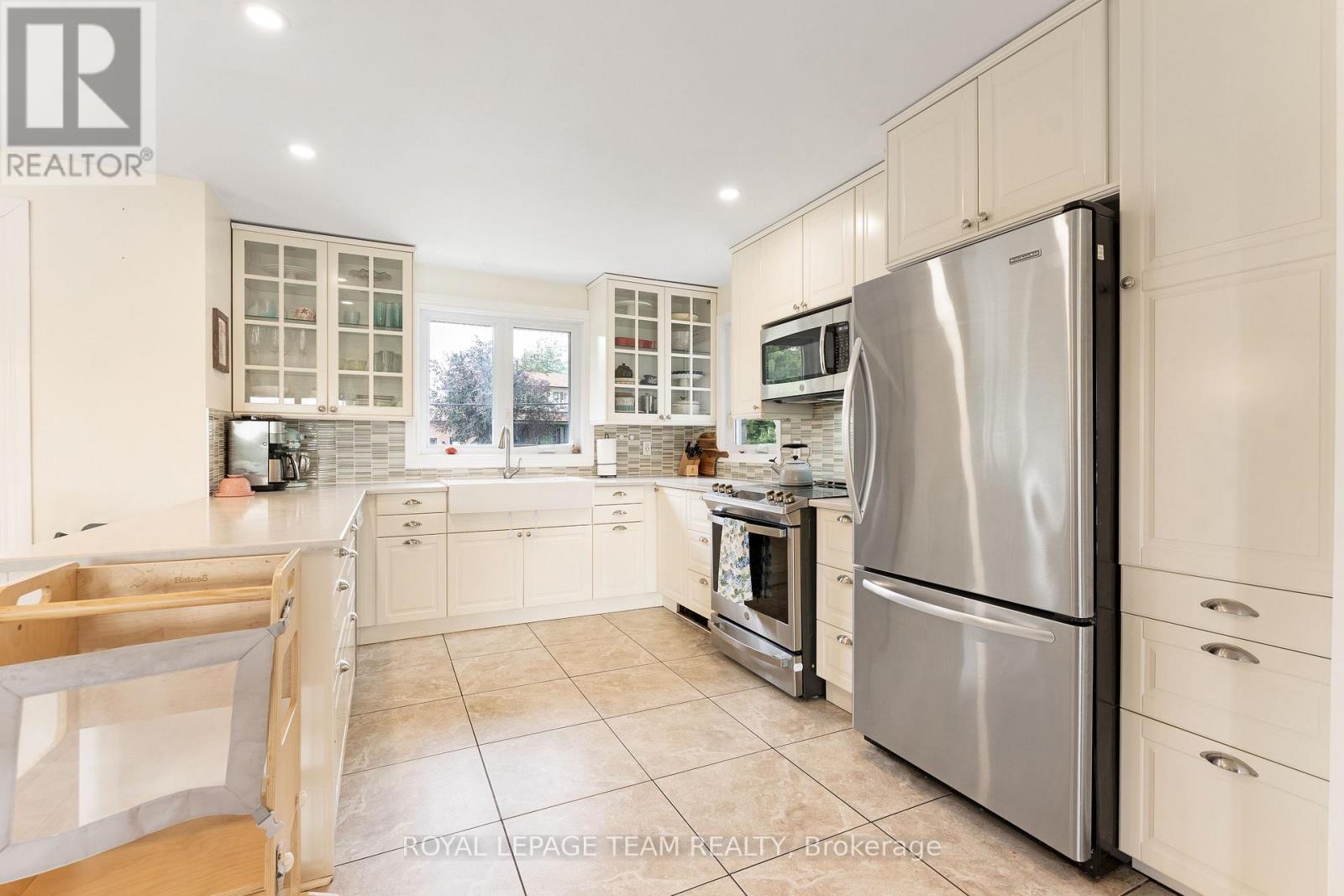 4603 Gregoire Road Property Photo 9