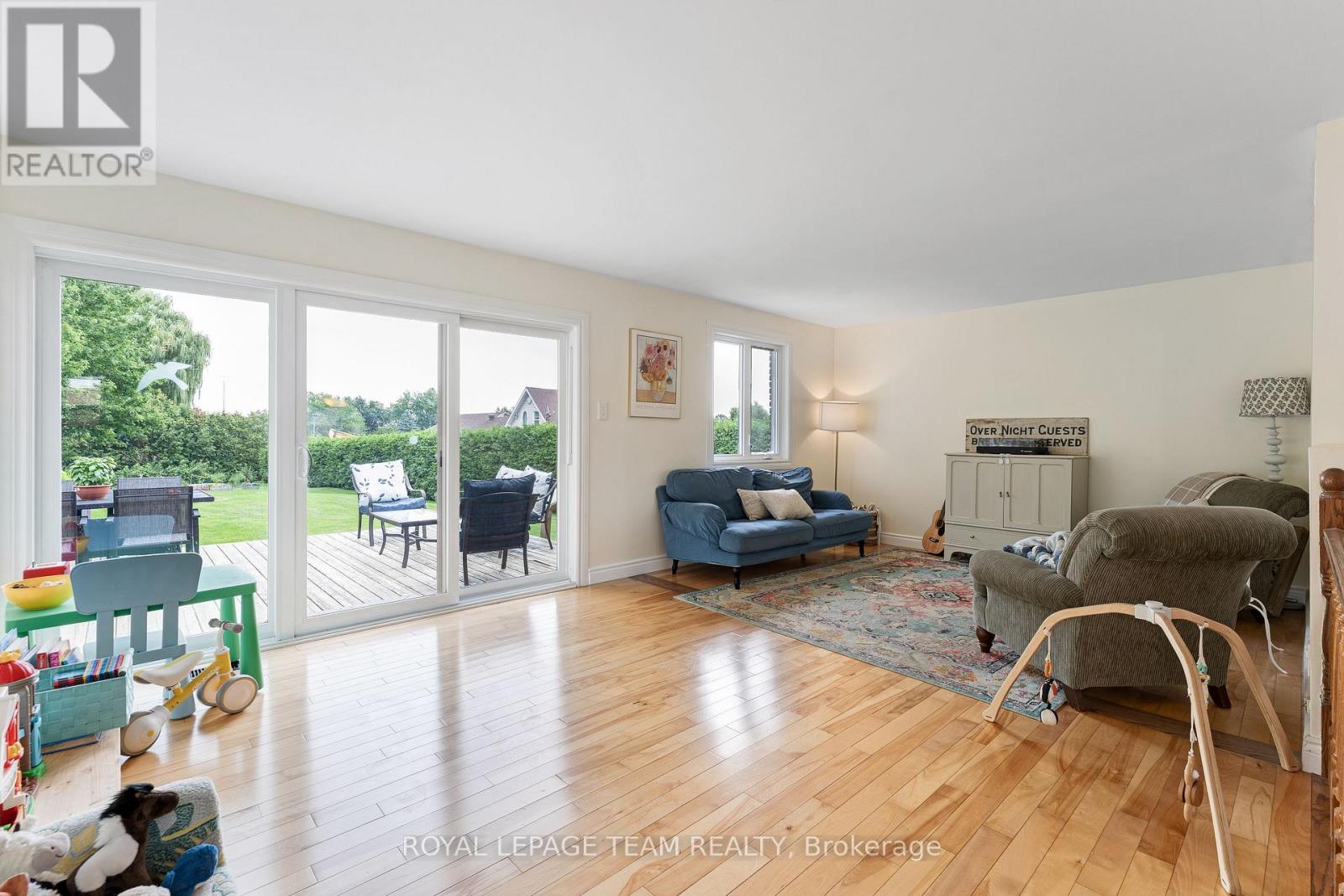 4603 Gregoire Road Property Photo 12