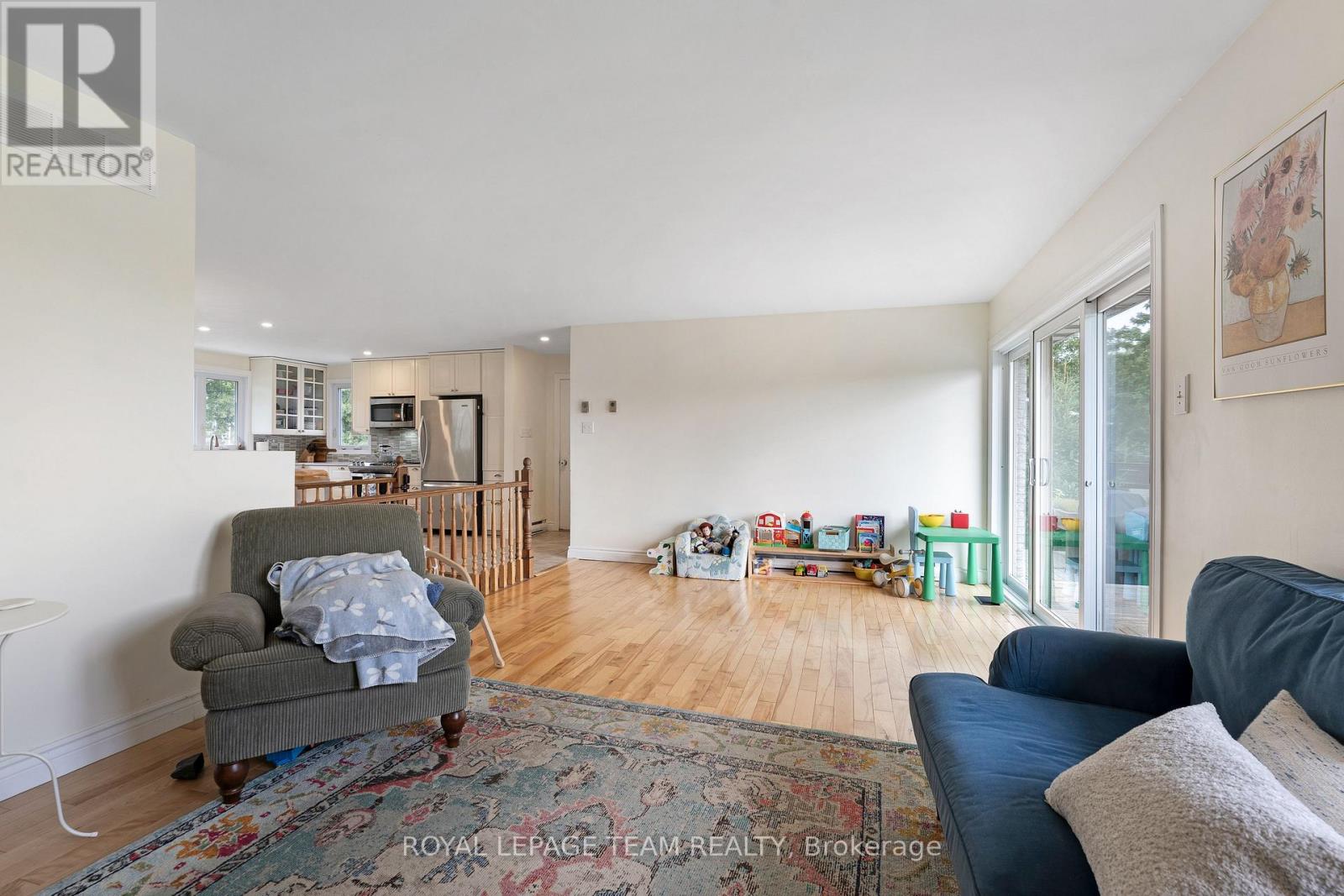 4603 Gregoire Road Property Photo 14