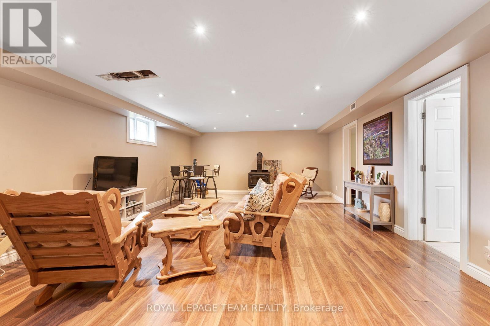 4603 Gregoire Road Property Photo 25