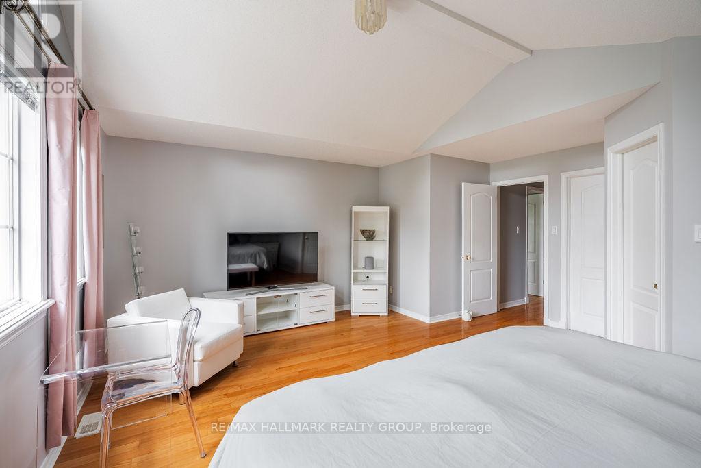 62 Wittingham Drive Property Photo 23