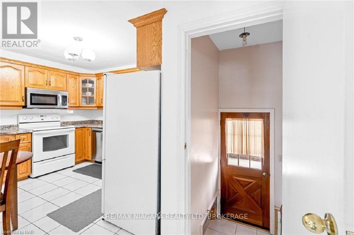 67 Springfield Street Property Photo 8