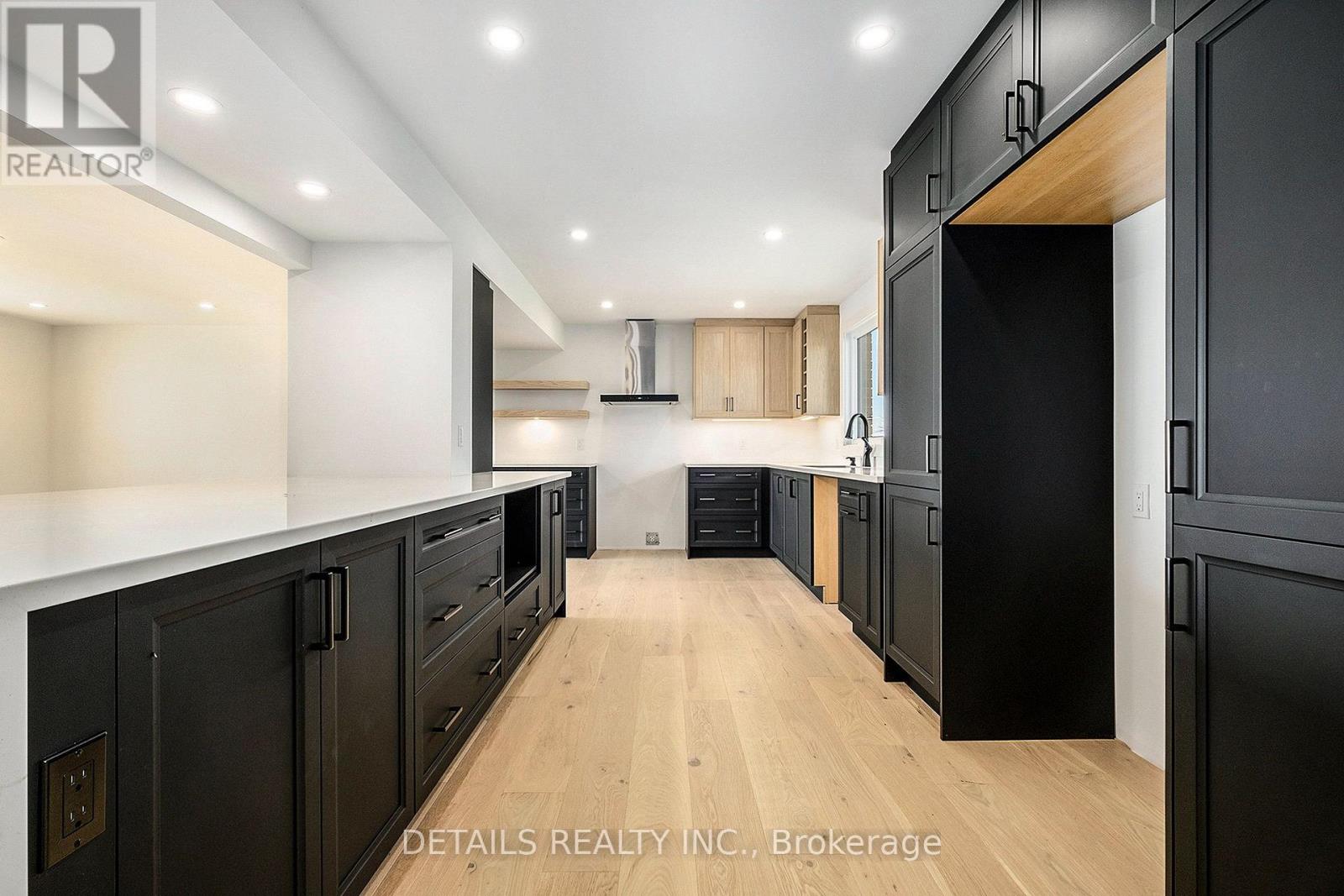 1649 Huismans Road Property Photo 11