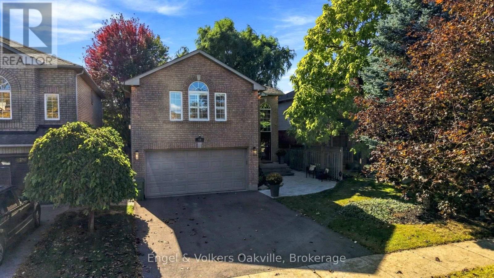 44 Keewaydin Street Property Photo 2