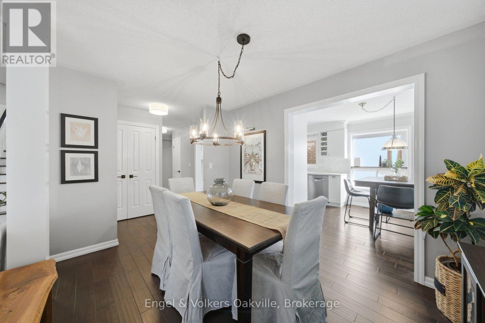 44 Keewaydin Street Property Photo 10