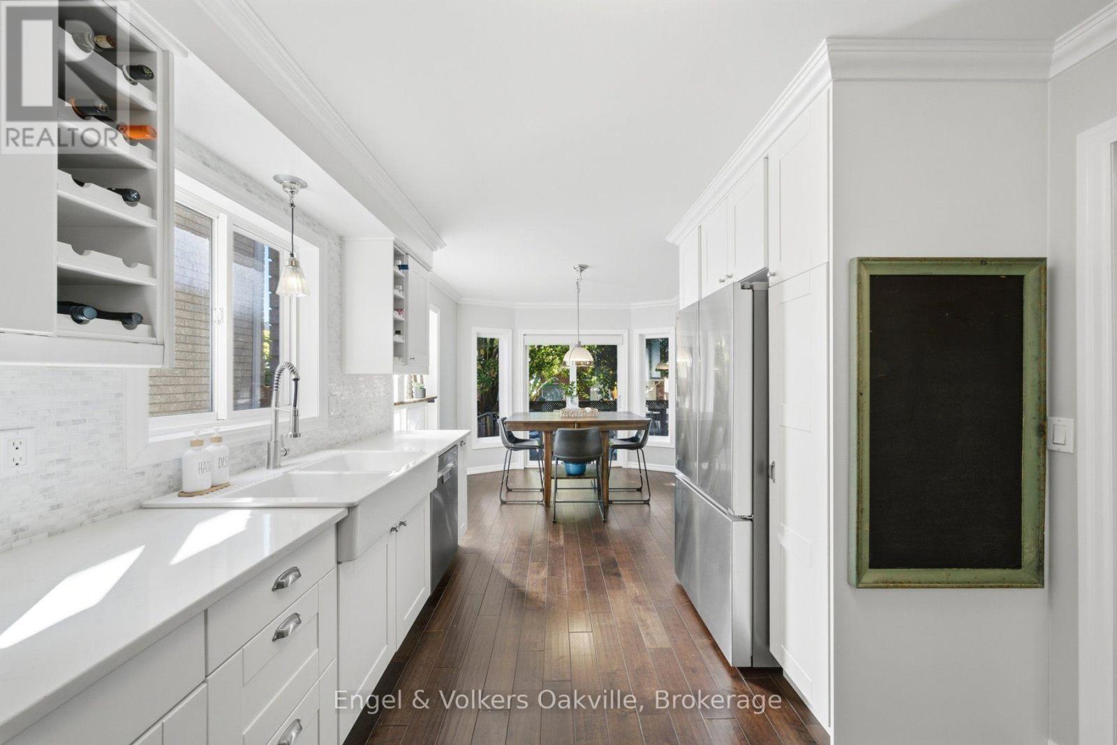44 Keewaydin Street Property Photo 17