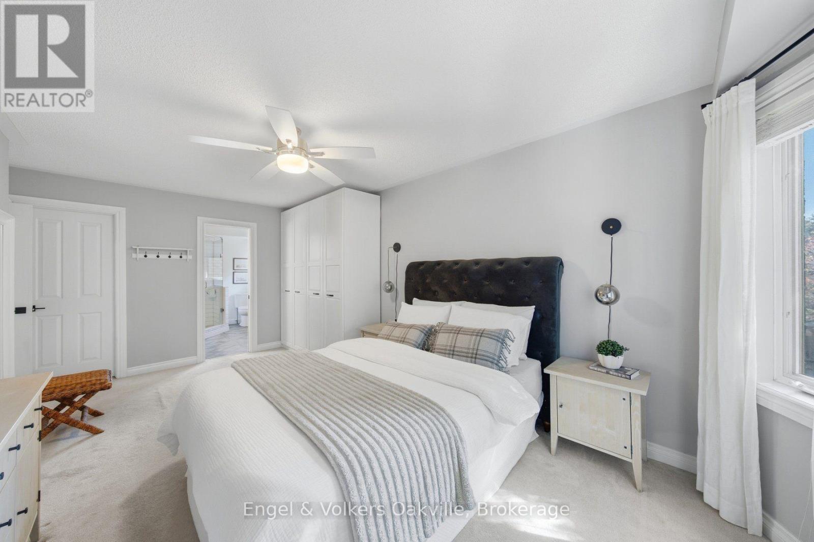 44 Keewaydin Street Property Photo 30