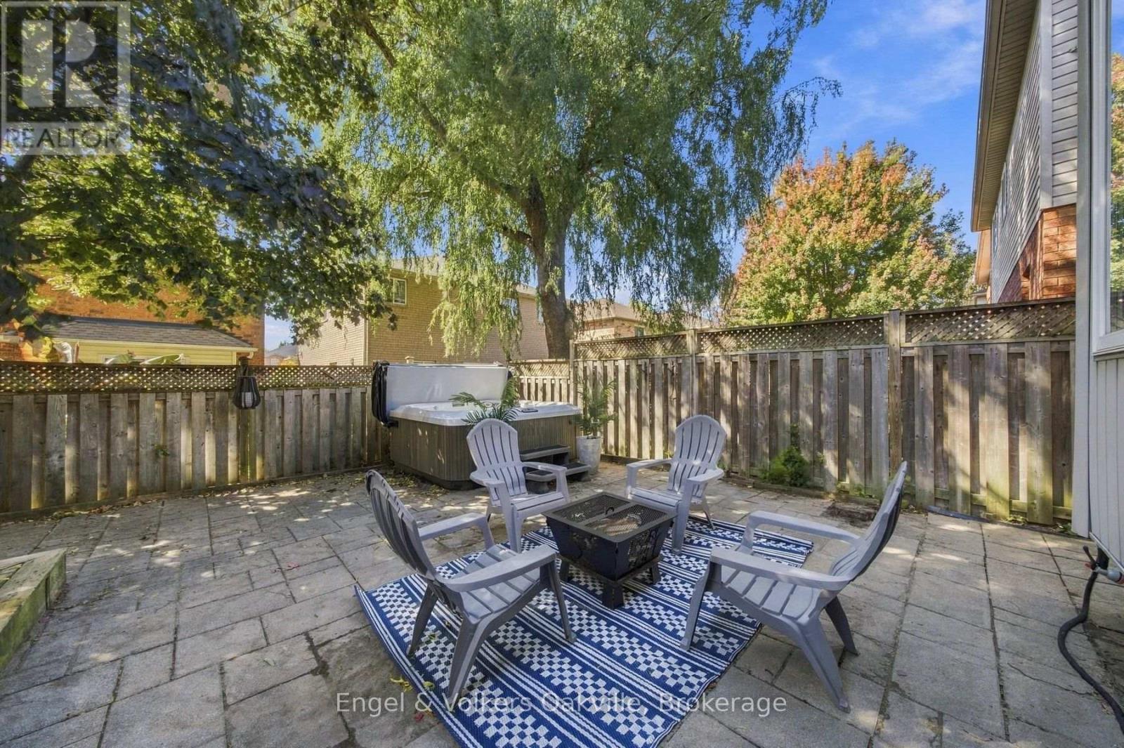 44 Keewaydin Street Property Photo 45
