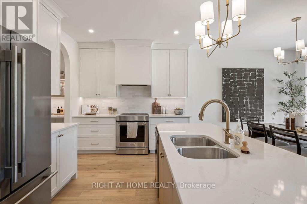3149 Walsh Drive Property Photo 11