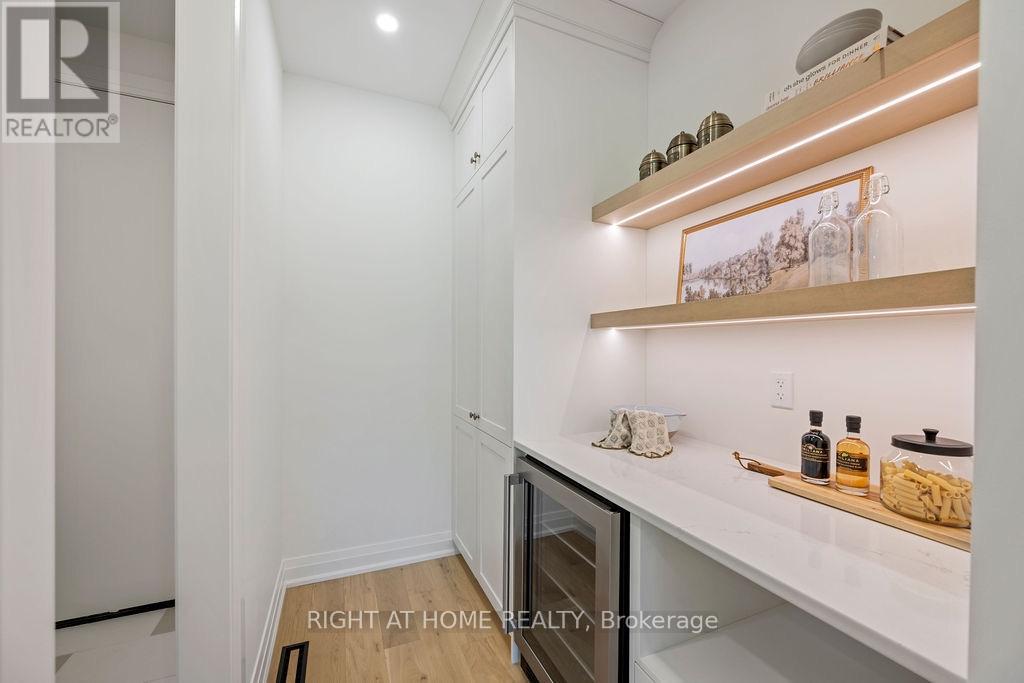 3149 Walsh Drive Property Photo 15