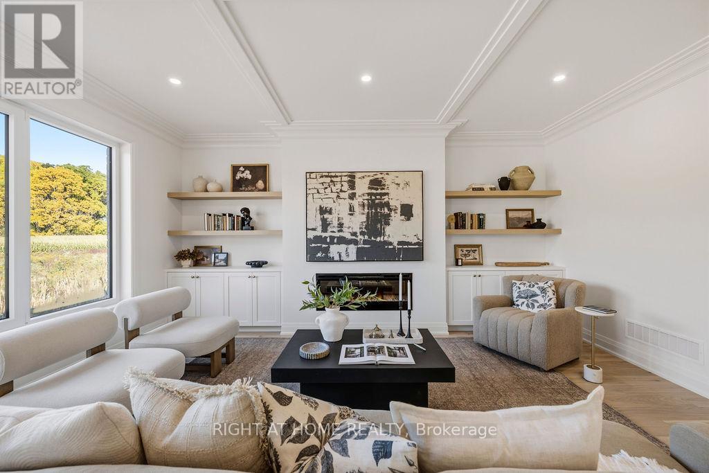 3149 Walsh Drive Property Photo 18
