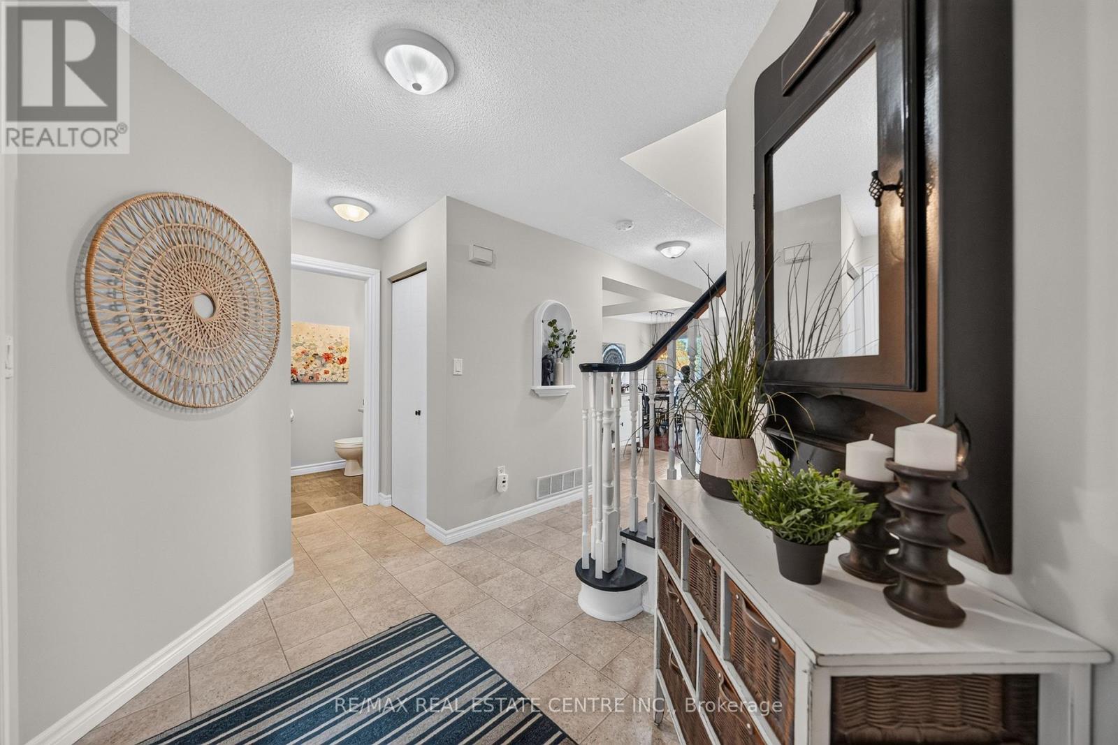 50 Calvin Court Property Photo 4