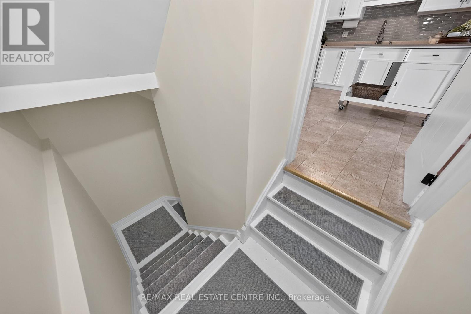 50 Calvin Court Property Photo 25