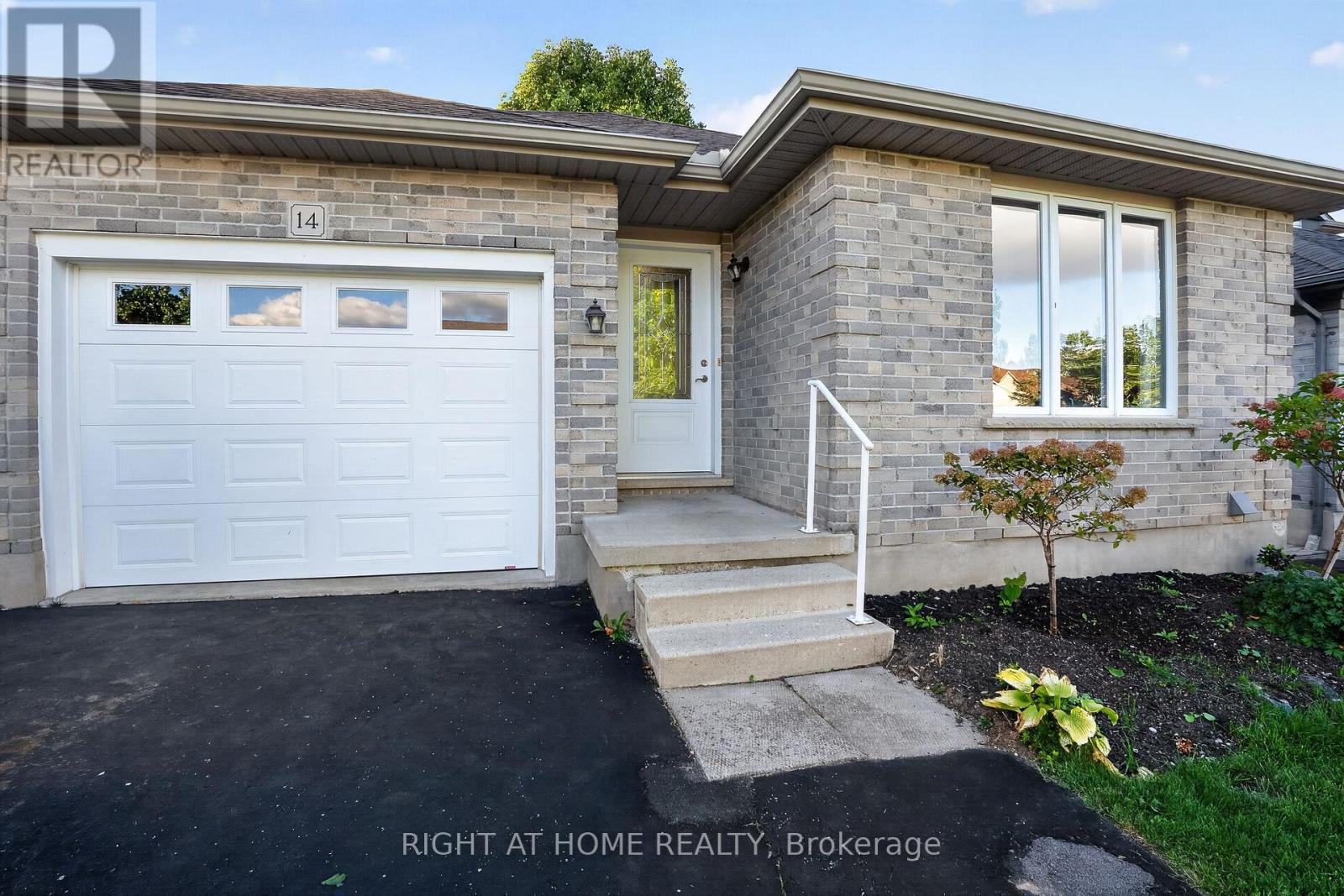 14 Oriole Lane Property Photo 2
