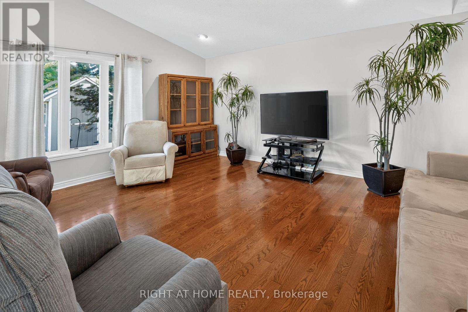 14 Oriole Lane Property Photo 3