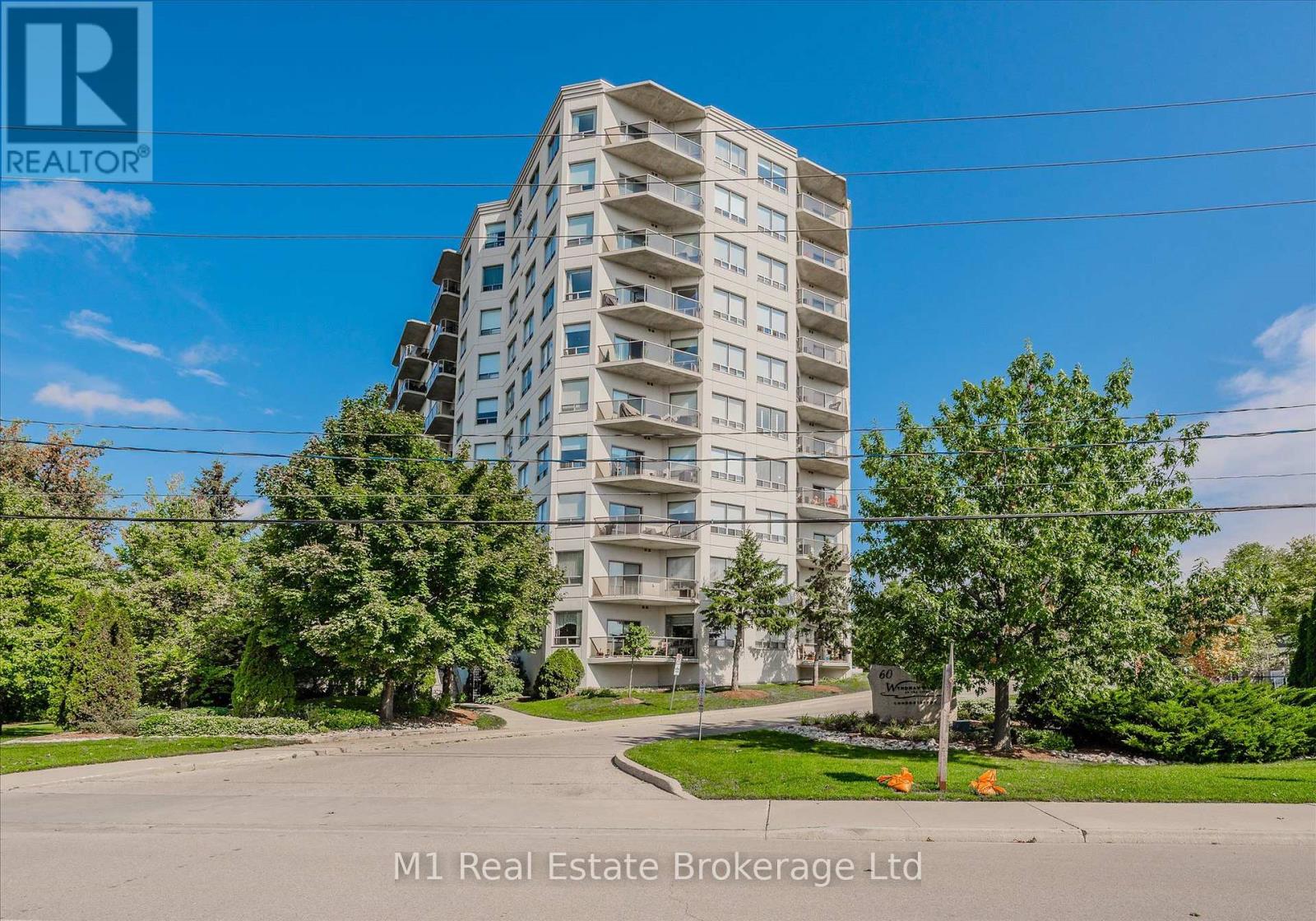 207 - 60 Wyndham Street S Property Photo 3