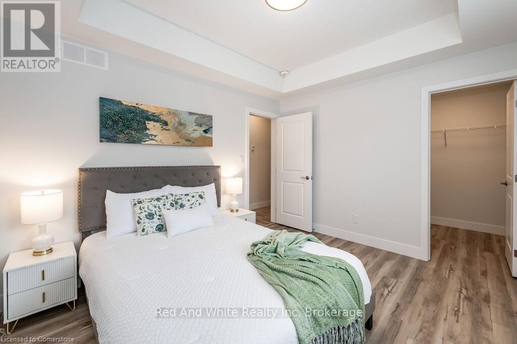 498 Karn Street Property Photo 10