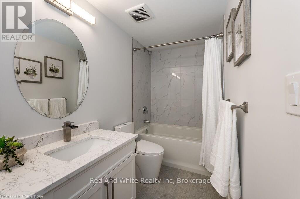 498 Karn Street Property Photo 15