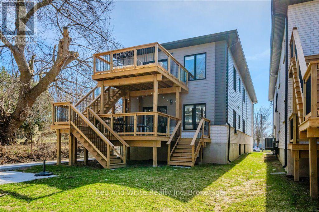 498 Karn Street Property Photo 23