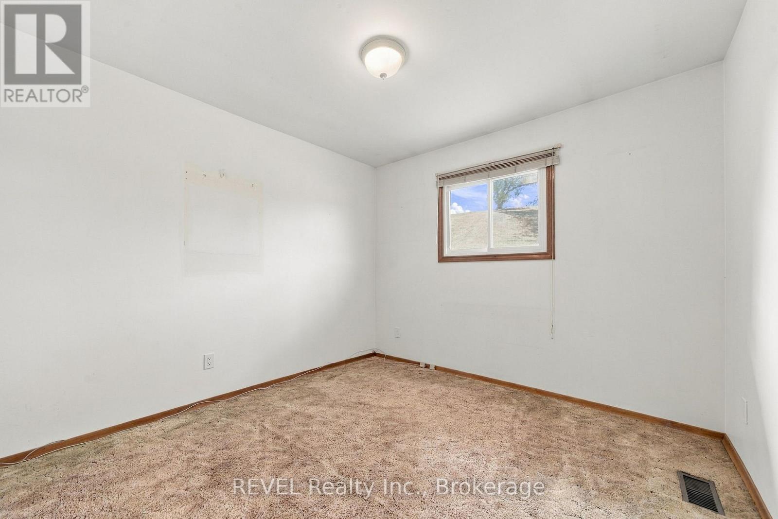 17527 Telephone Road Property Photo 25