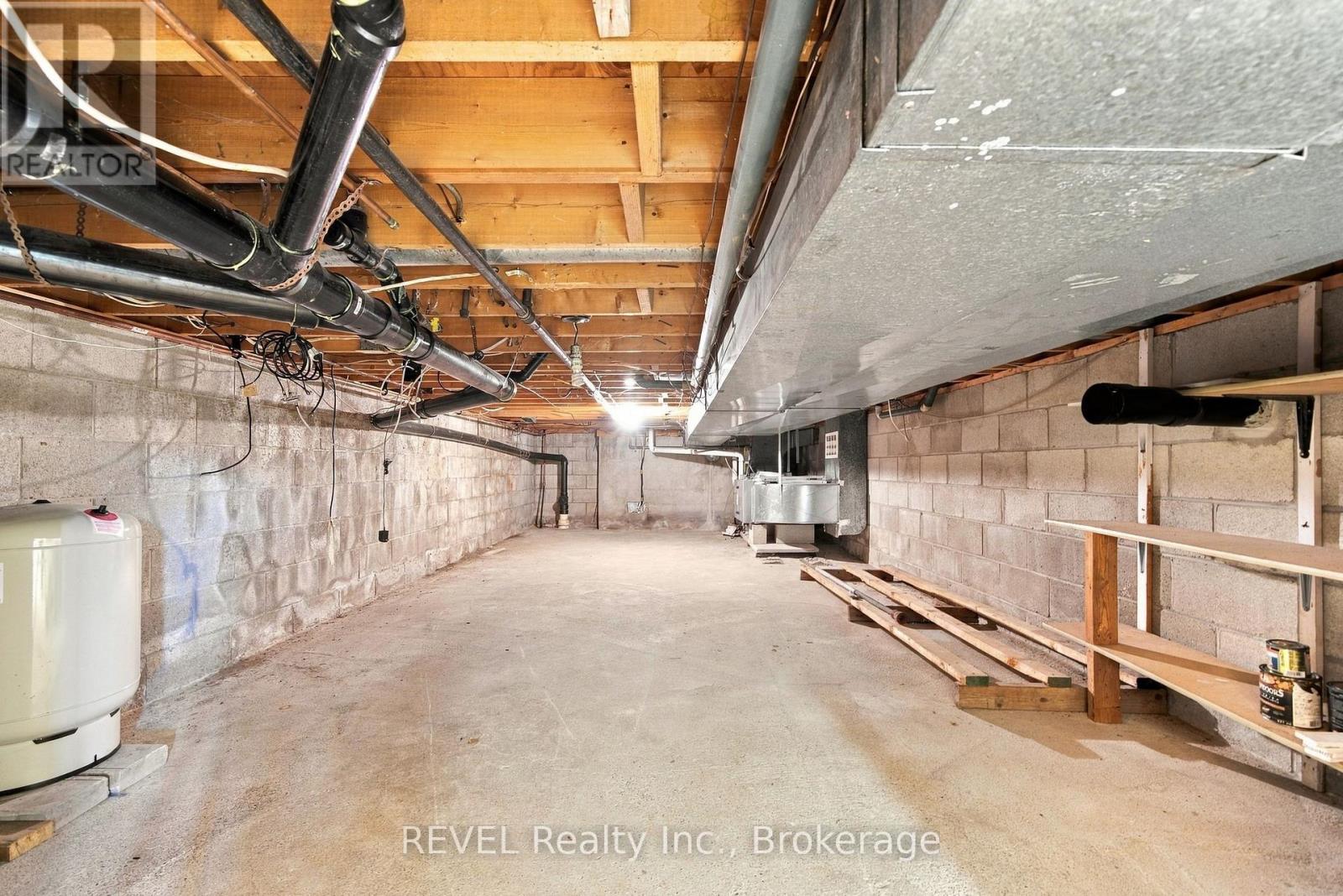 17527 Telephone Road Property Photo 36