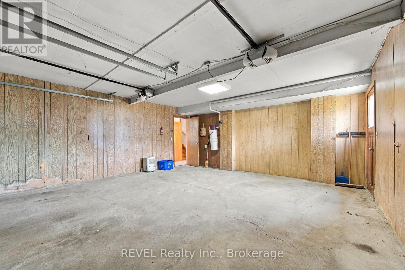 17527 Telephone Road Property Photo 38