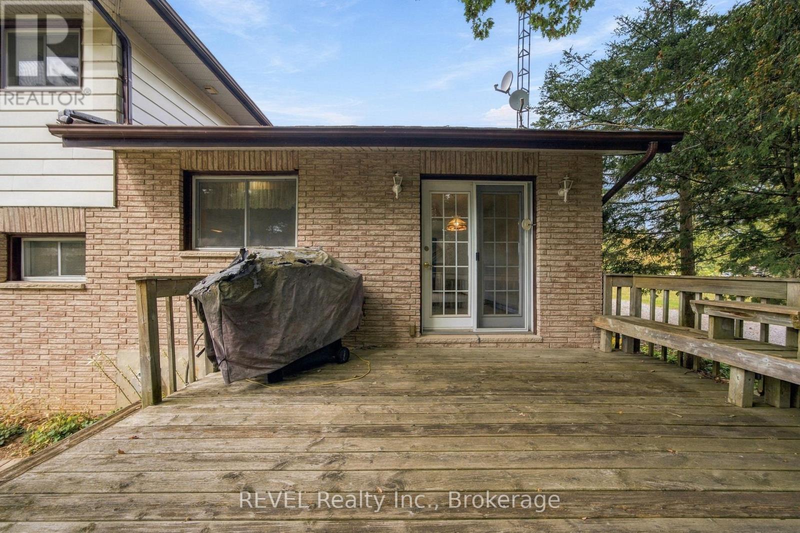 17527 Telephone Road Property Photo 39