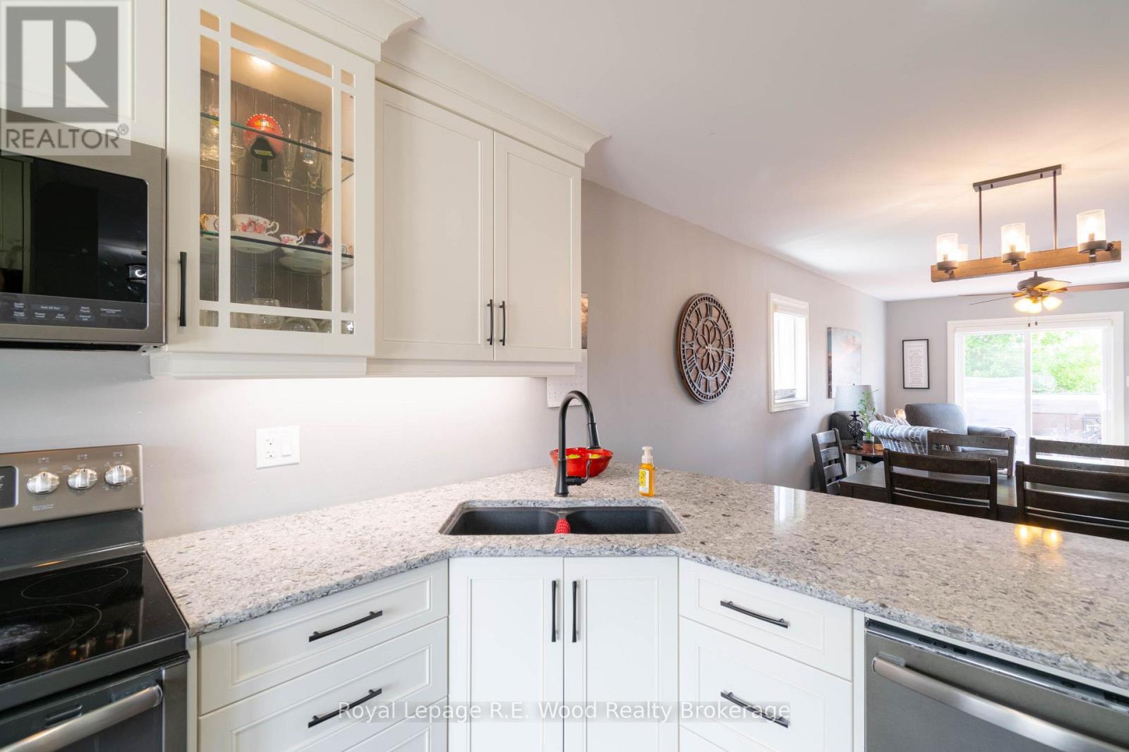 9 Pollard Street Property Photo 7