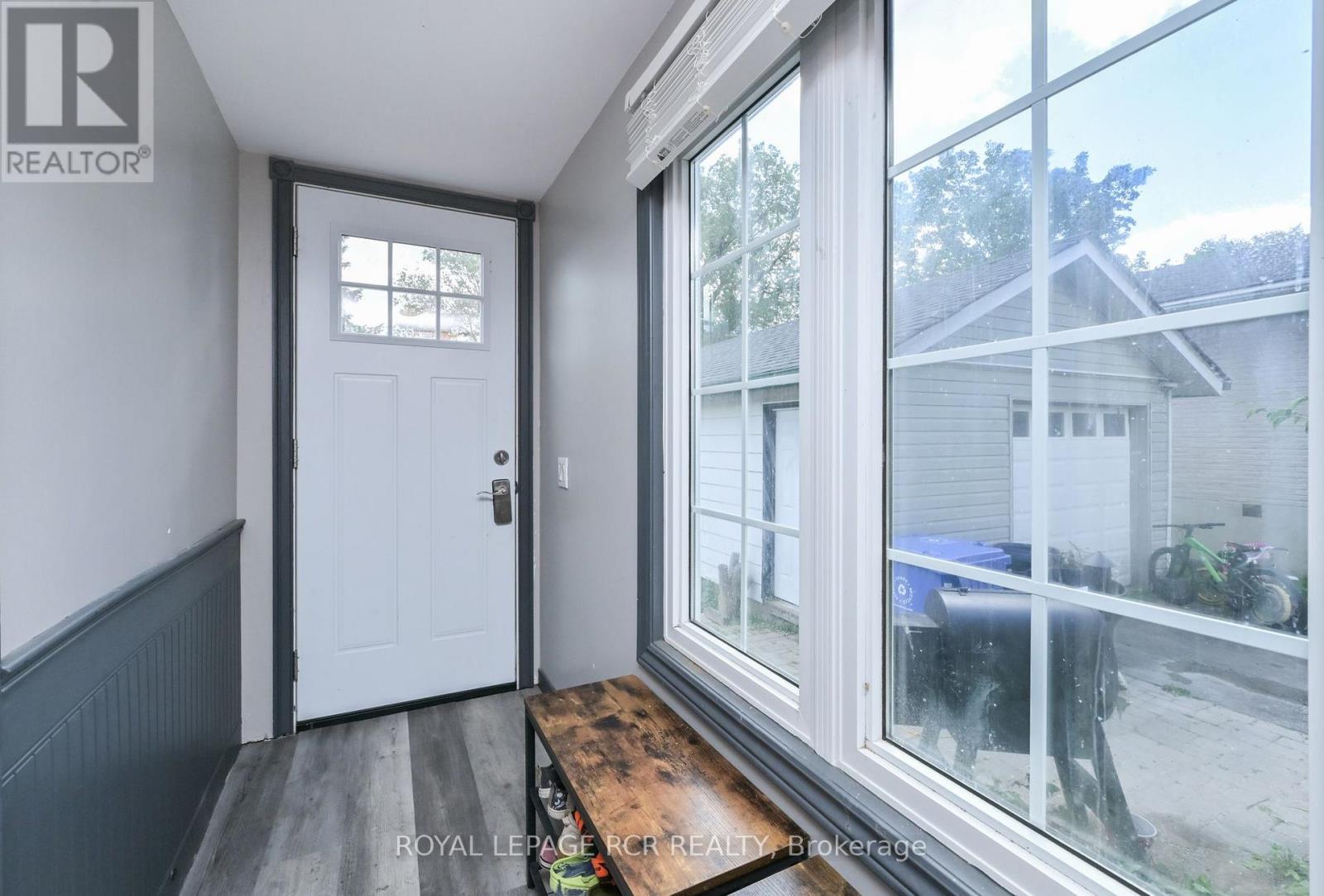 103 Amaranth St E Property Photo 10