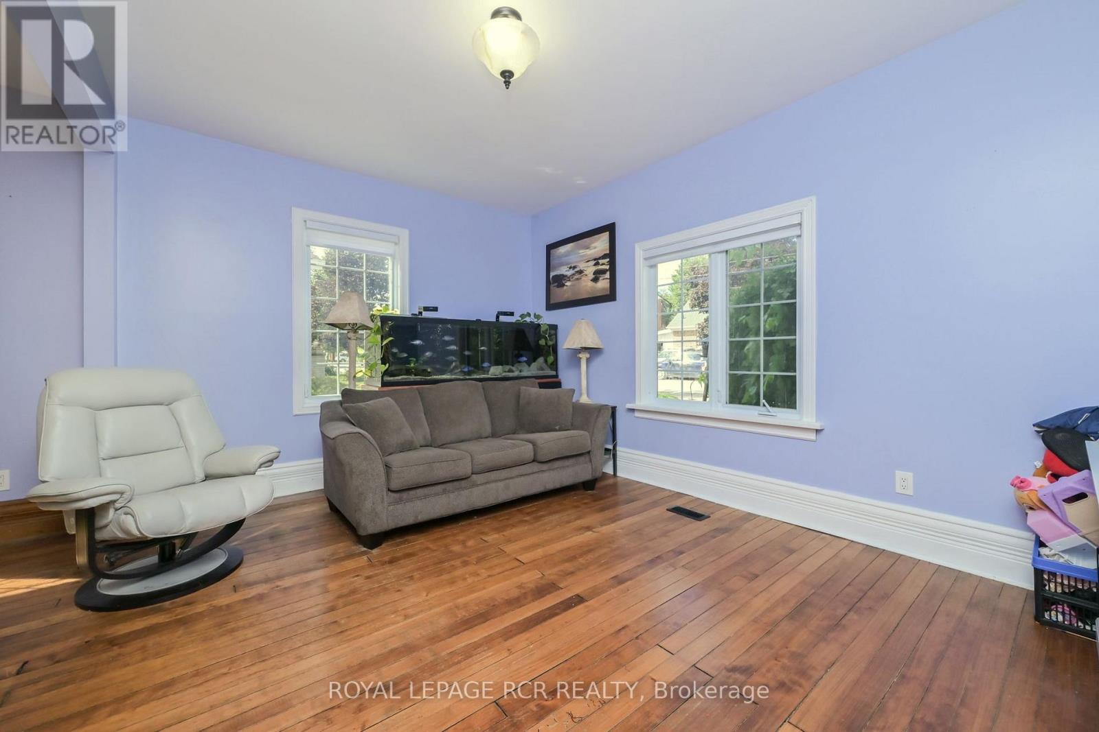 103 Amaranth St E Property Photo 11