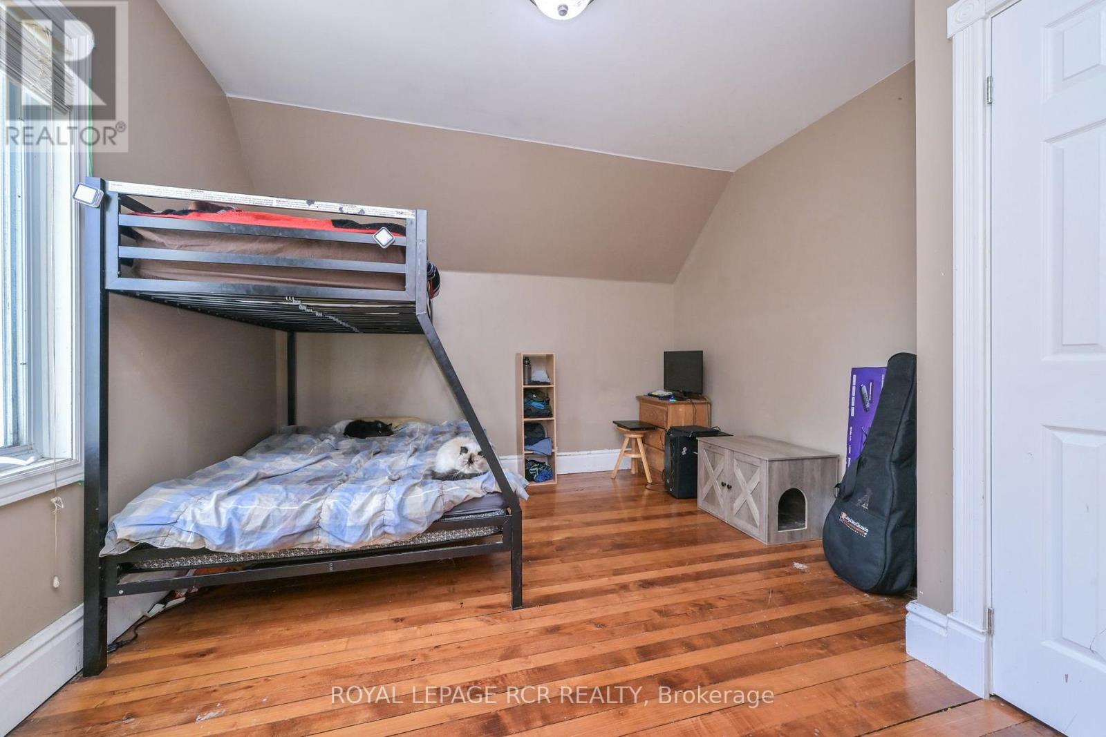 103 Amaranth St E Property Photo 23
